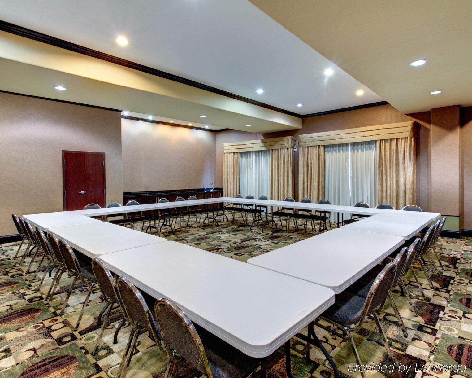 Best Western Plus Waxahachie Inn & Suites Bagian luar foto